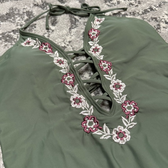Francesca’s Swim Olive Green Lace Up Floral Embroidered One Piece Swim Suit - Picture 5 of 8